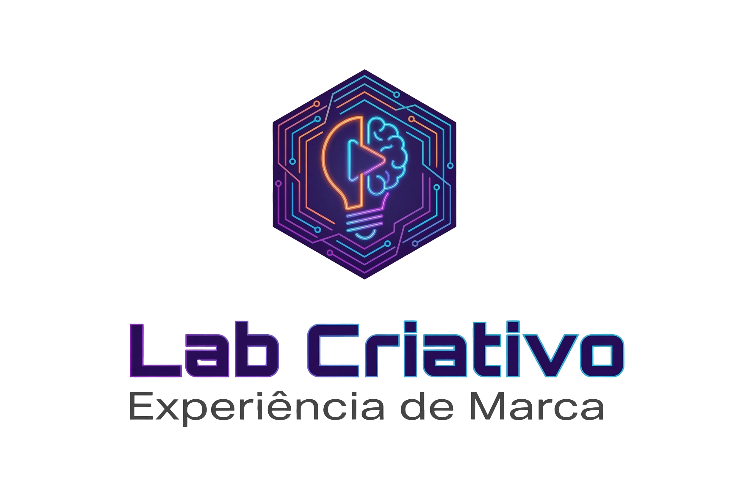 Equipe criativa analisando projeto